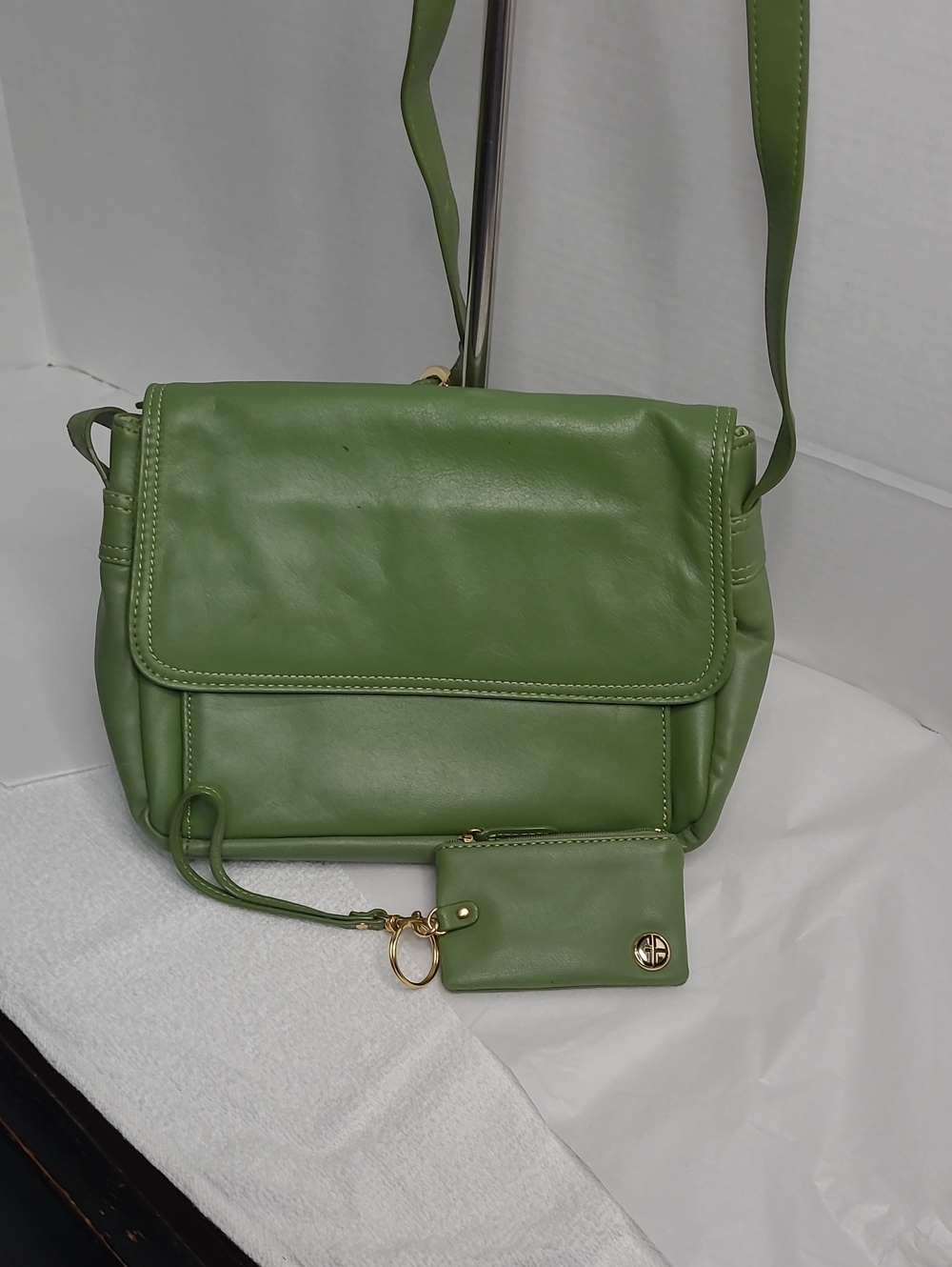 Giani Bernini green crossbody And Coin Purse